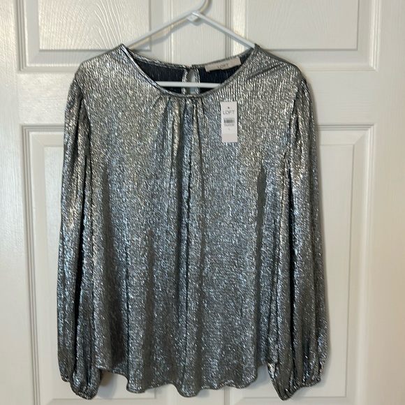 LOFT Tops - Loft silver top